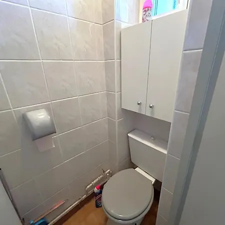Apartman Climatise Avec Parking - 4 Pers. - Fr-1-837-139
