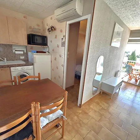 Apartman Climatise Avec Parking - 4 Pers. - Fr-1-837-139